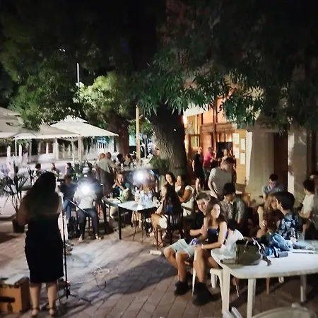 Beachside In The Center * Βάρνα